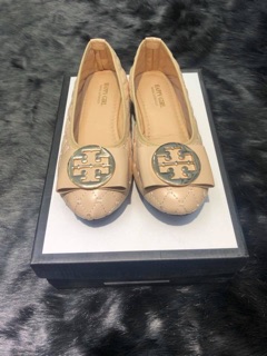 giầy bệt TORY BURCH