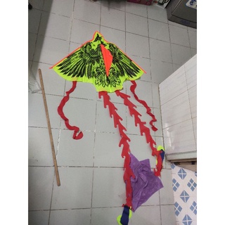 Diều phụng đen 4 đuôi