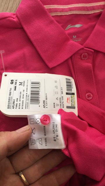 Áo nữ lining sale auth