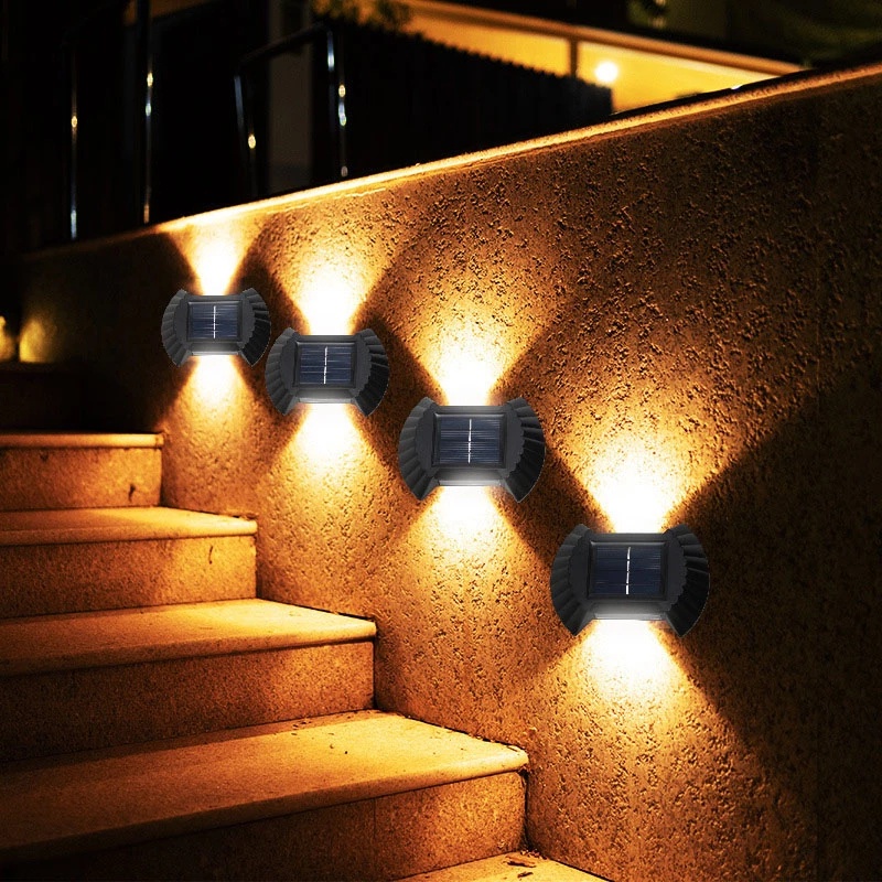 Đèn LED Năng Lượng Mặt Trời Chống Thấm Nước Chiếu Sáng Lên Xuống Và Dưới Cho Hàng Rào Sân Vườn