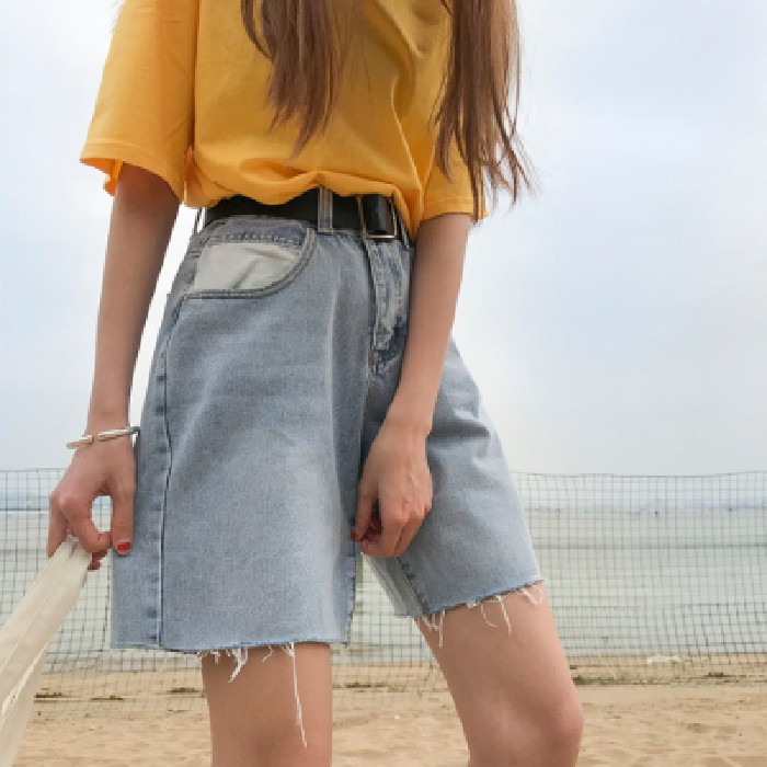 Quần đùi denim phong cách Hàn Quốc cá tính cho nữ | BigBuy360 - bigbuy360.vn