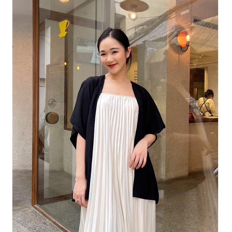 OLV - Áo khoác Black Plain Kimono Coat