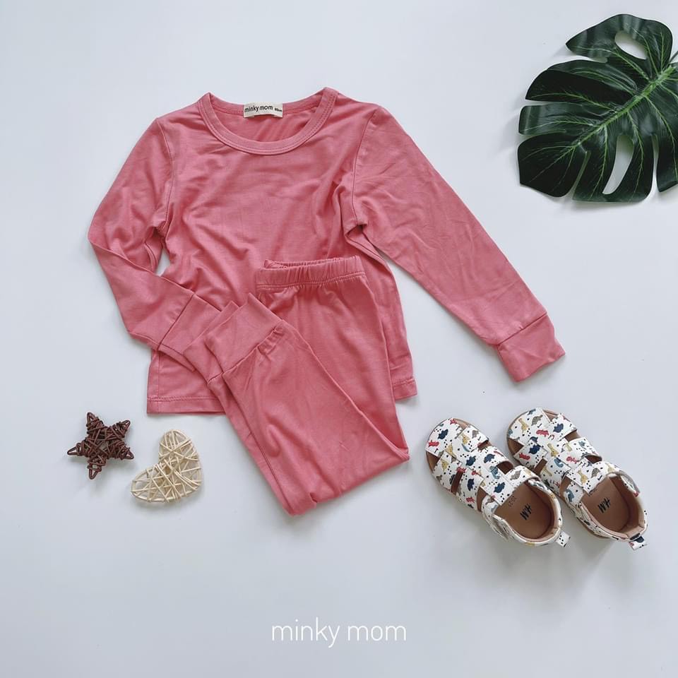 Bộ dài tay cho bé trai, bé gái Minky Mom vải thun lạnh trơn mềm mịn, Bộ quần áo trẻ em mặc nhà thu đông MKMTD2101