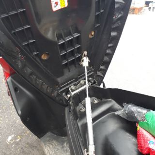 CL BEN NÂNG YÊN XE MÁY