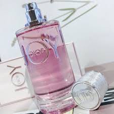 Nước hoa Nữ 𝘊𝘩𝘪́𝘯𝘩 𝘏𝘢̃𝘯𝘨 DIOR , tuyển chọn những mùi hường sang trọng khuyến dũ nhất cho phái nữ