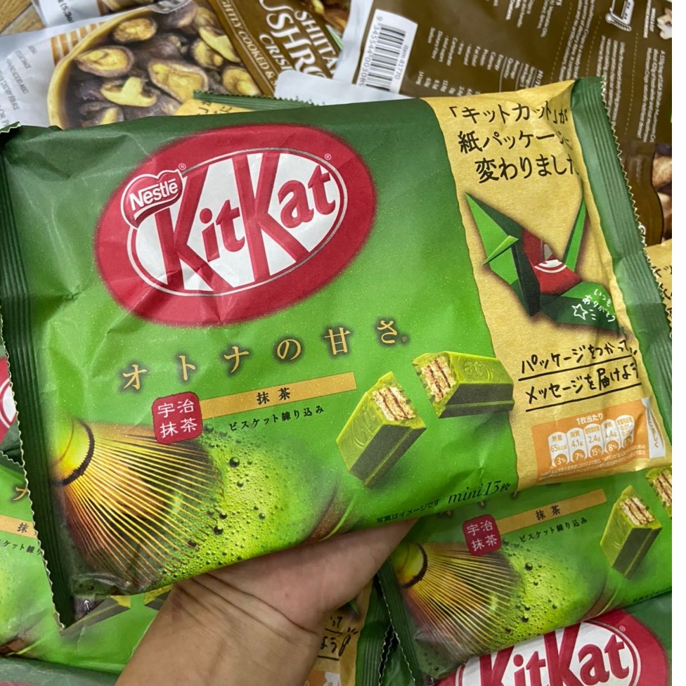 Bánh Kitkat trà xanh Nhật Bản HSD T11/2021