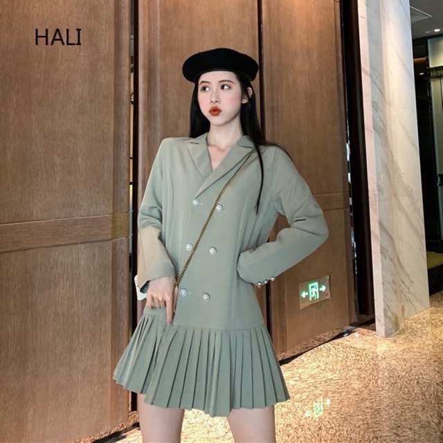 đầm váy ulzzang xanh ngọc cổ vest 2 hàng nút xếp li chân