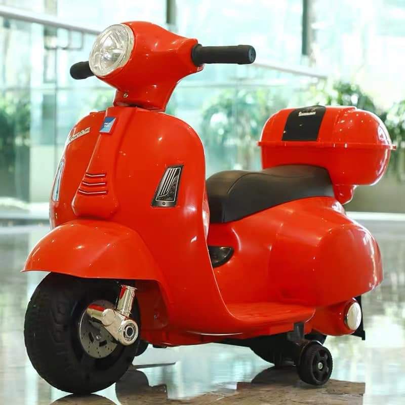 Xe máy điện Vespa cho bé gái