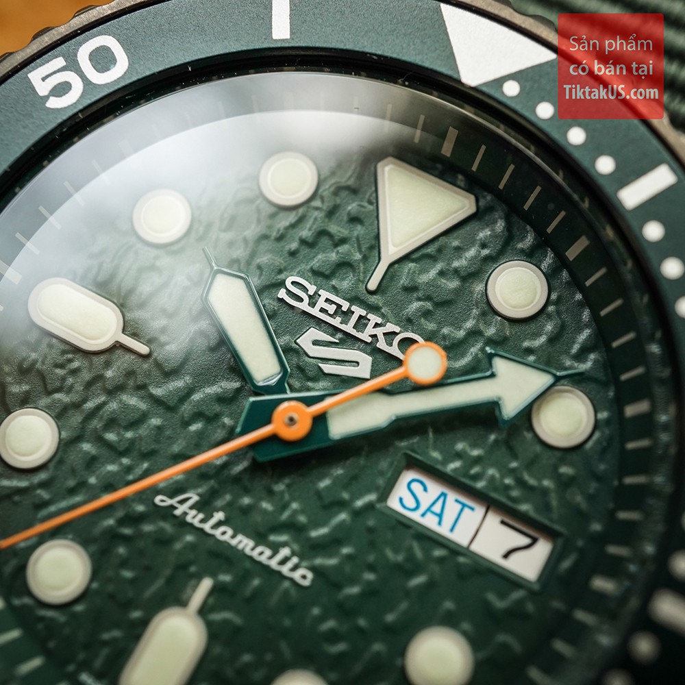 Đồng hồ nam Seiko 5 Sport 2019 dây vải NATO SRPD77K1