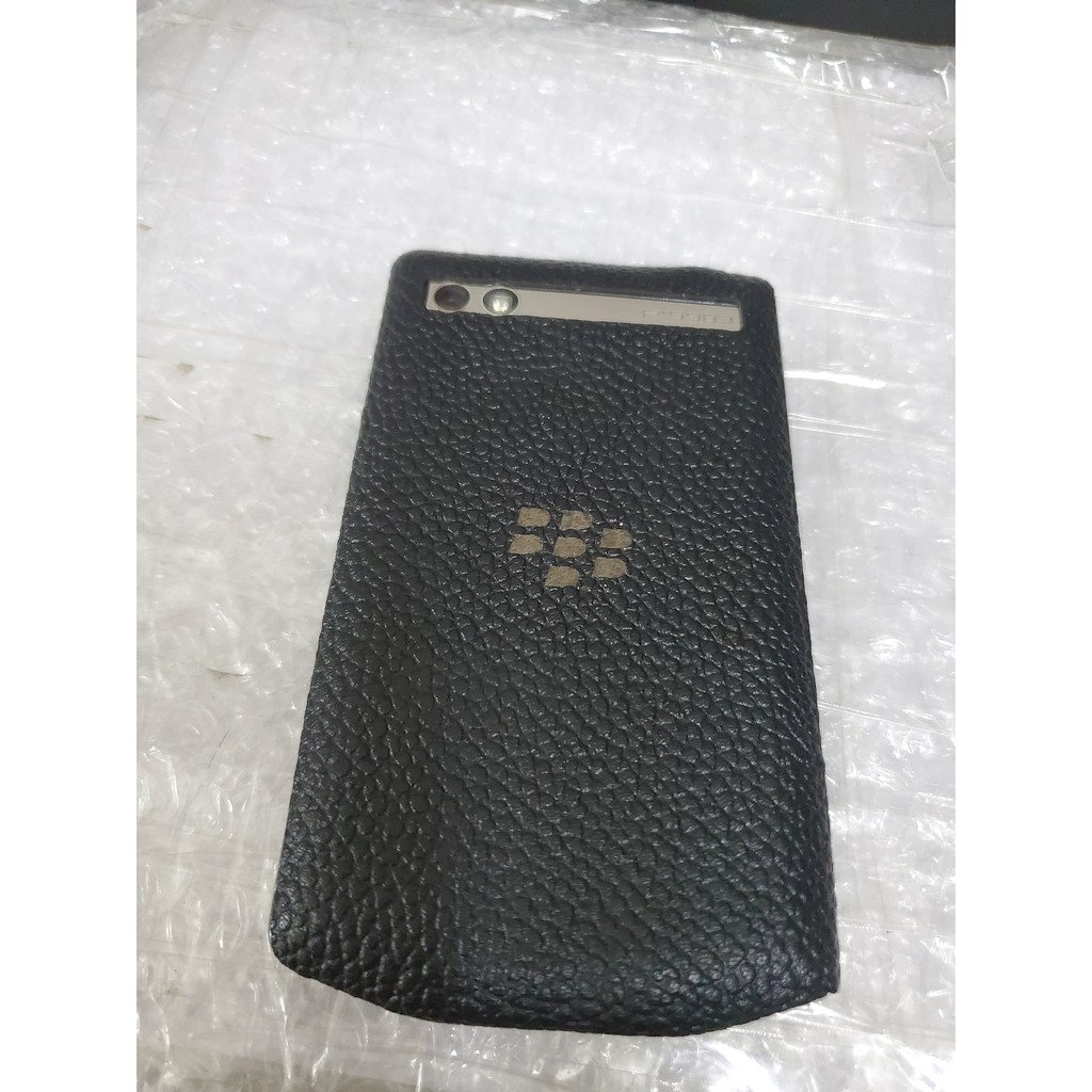 Điện thoại Blackberry Porsche Design P'9983 màu đen