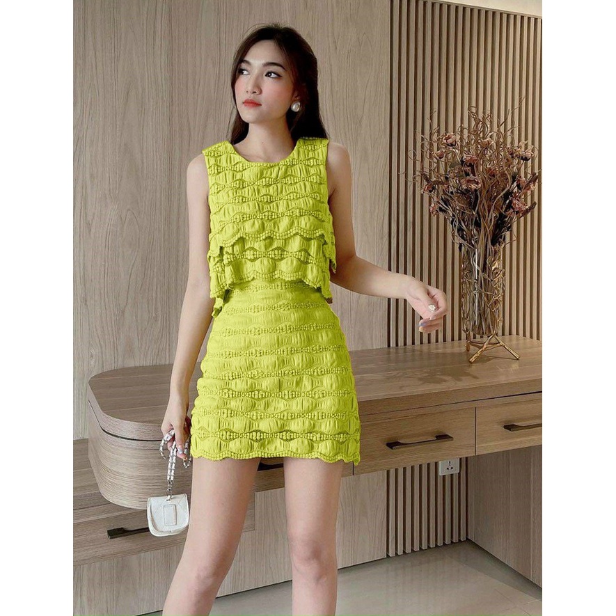 Sét váy nữ thời trang Quảng Châu mặc đi chơi, Sét váy len ren cổ tròn sát nách xếp tầng mix chân váy chữ A cao cấp