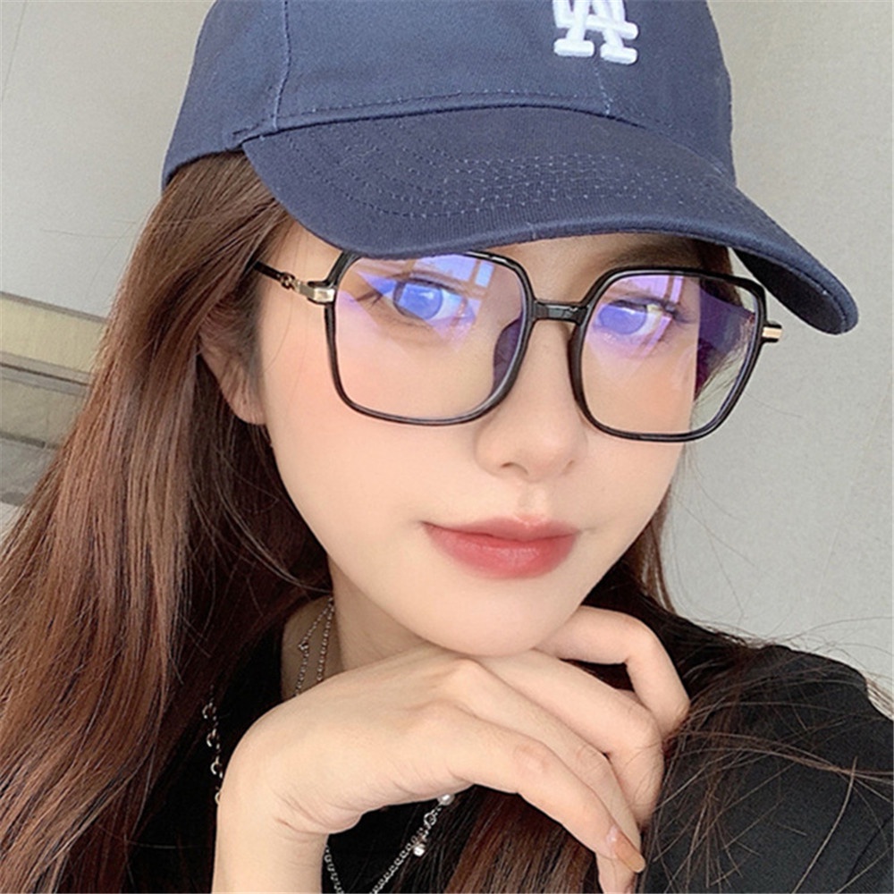 Kính Mát Gọng Lớn Màu Cà Phê Thời Trang Cho Nữ