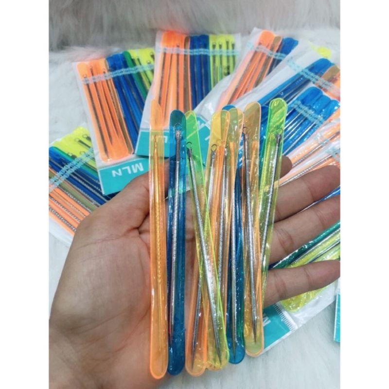 CÂY NẶN MỤN HAI ĐẦU