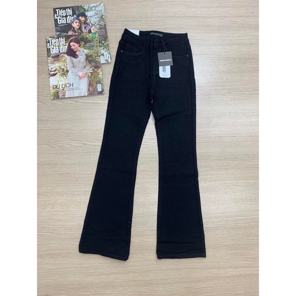 Quần jeans ống pat