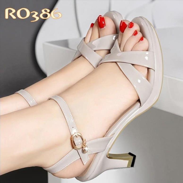 Giày sandal nữ cao gót 7 phân hàng hiệu rosata hai màu đen xám ro386