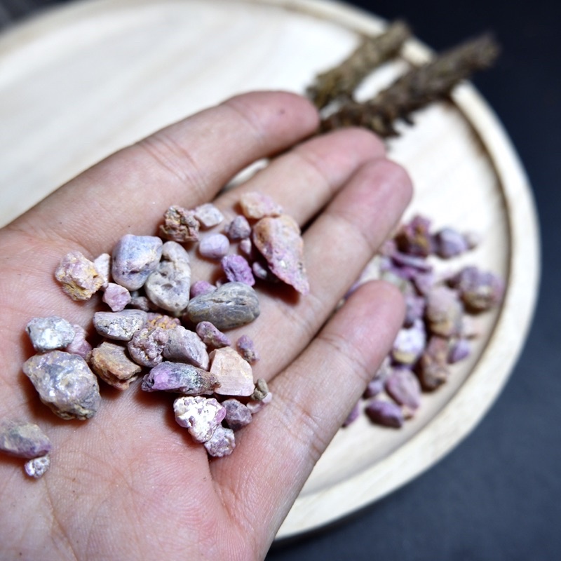 THÔ - vụn thô, không đánh bóng, thanh tẩy năng lượng