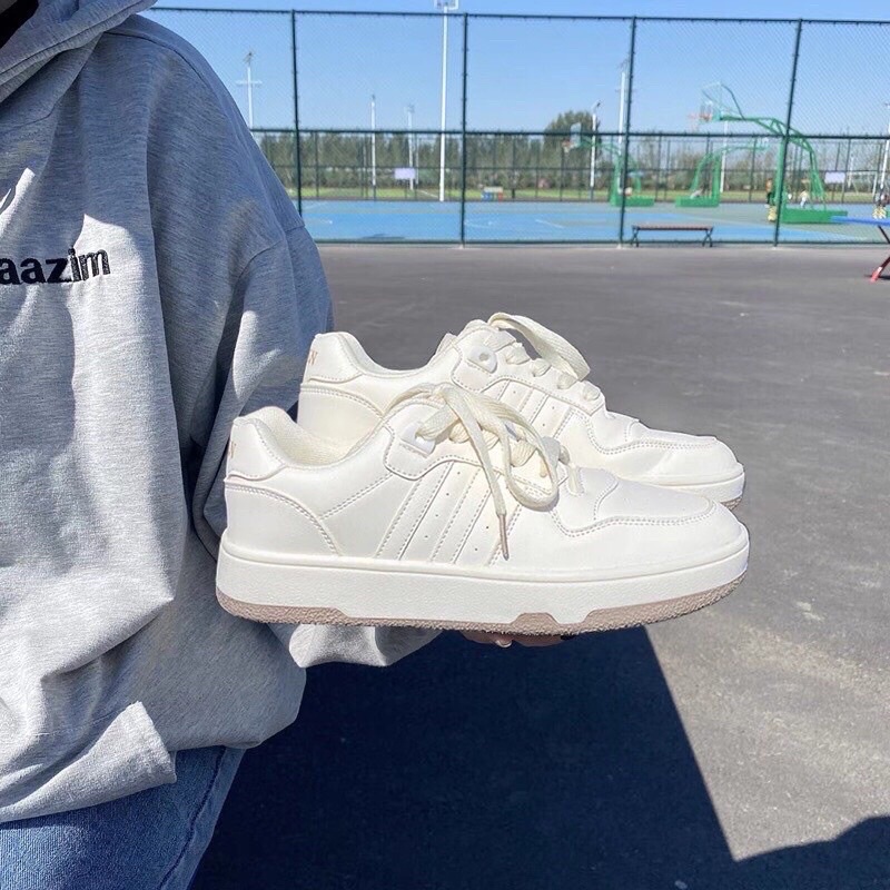 (ảnh thật ) giày thể thao nữ sneaker 2 sọc khoá dây mẫu cực đẹp