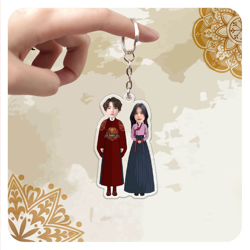 Móc khóa cặp đôi Hanbok dễ thương in theo yêu cầu ghép mặt idol