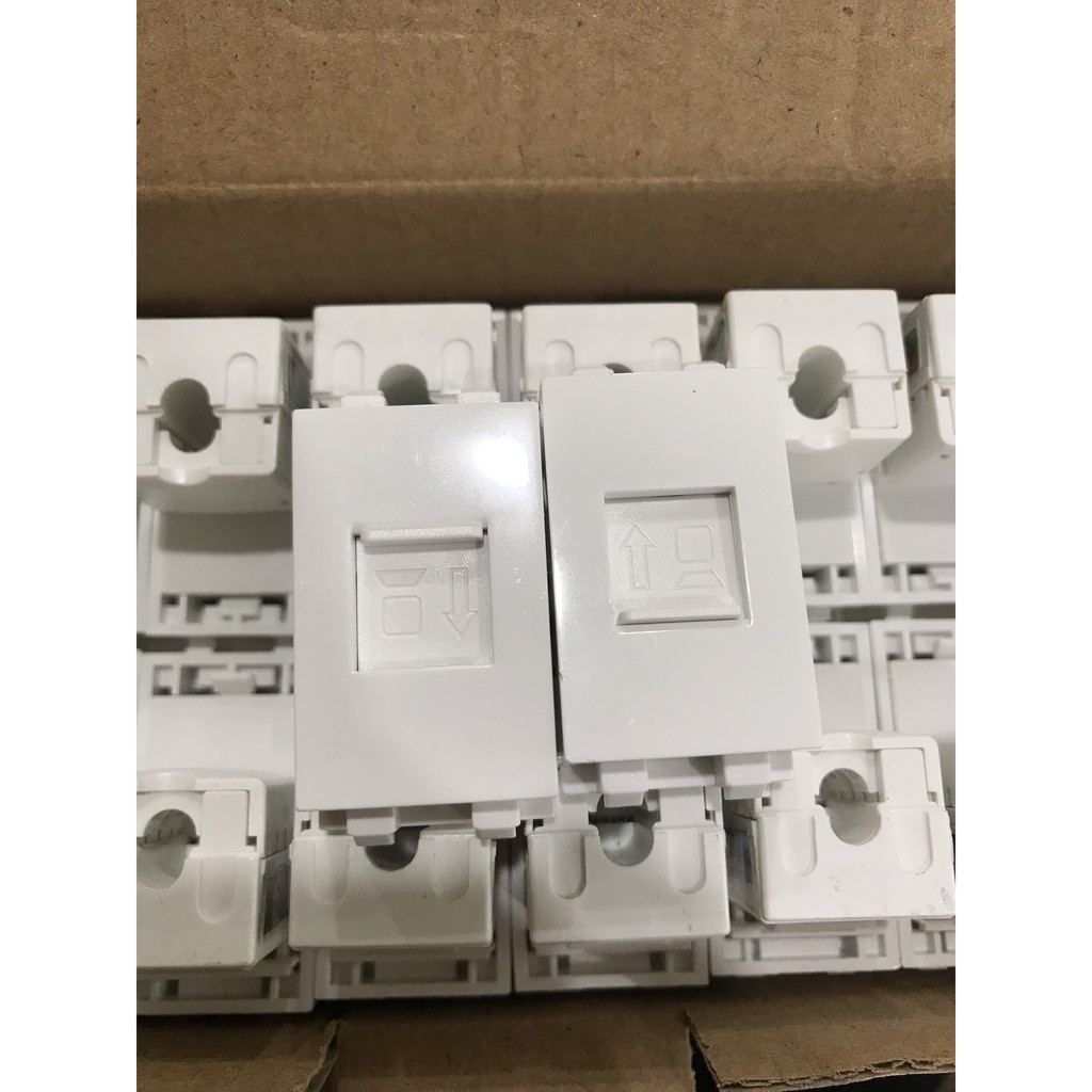 Ổ cắm Nhân mạng Âm Tường RJ45 nắp âm tường, âm sàn