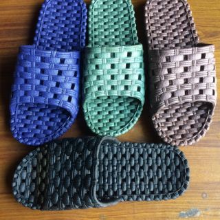 Dép nhựa lỗ đi trong nhà/nhà vệ sinh tiện lợi, không trơn trượt