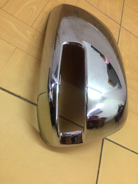 Bộ Ốp Gương Fortuner 2014/2015 Chân Gương Có Đèn