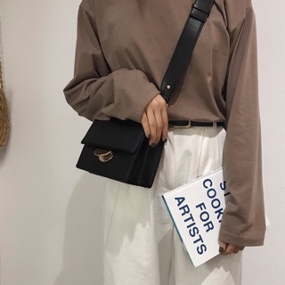 Túi ulzzang khuy tròn bấm