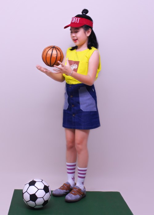 Váy bé gái denim xanh đậm Jadiny