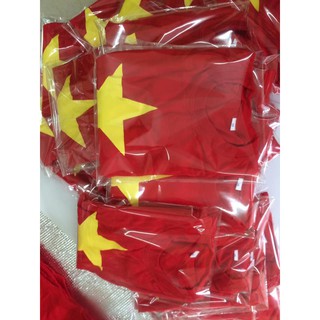Áo cờ đỏ sao vàng