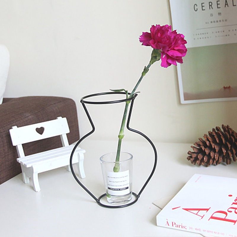 Giá đỡ bình hoa bằng sắt phong cách bắc âu trang trí nhà cửa