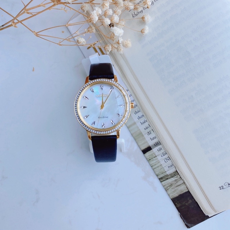 Đồng Hồ Nữ Citizen Eco-Drive FE7042-07D Mặt Khảm Trai Dây Da Đen Case 36mm