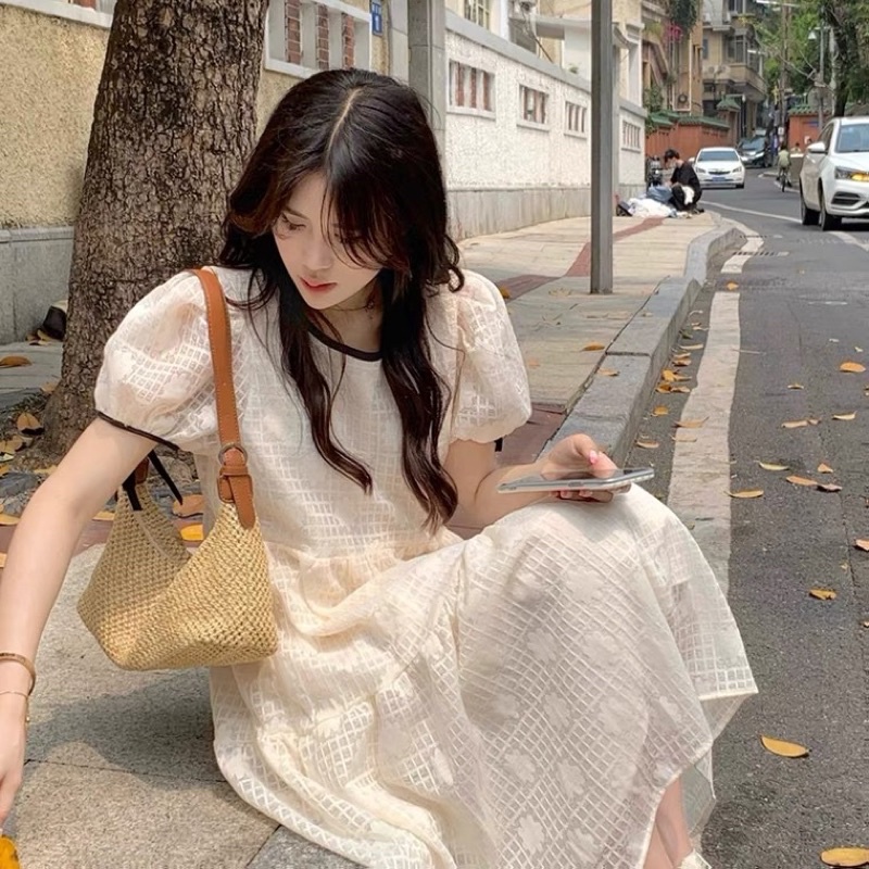 Đầm babydoll midi tầng caro hoa nổi VIỀN ĐEN dây thắt nơ tay