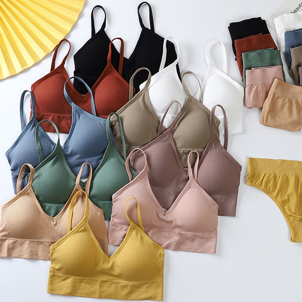 Bộ đồ lót 3 món VARSBABY V805+ N132 gồm áo ngực không gọng và hai quần lót quần lọt khe không đường may gợi cảm cho nữ