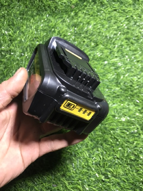 Vỏ + mạch dewalt 18v 2 hàng pin