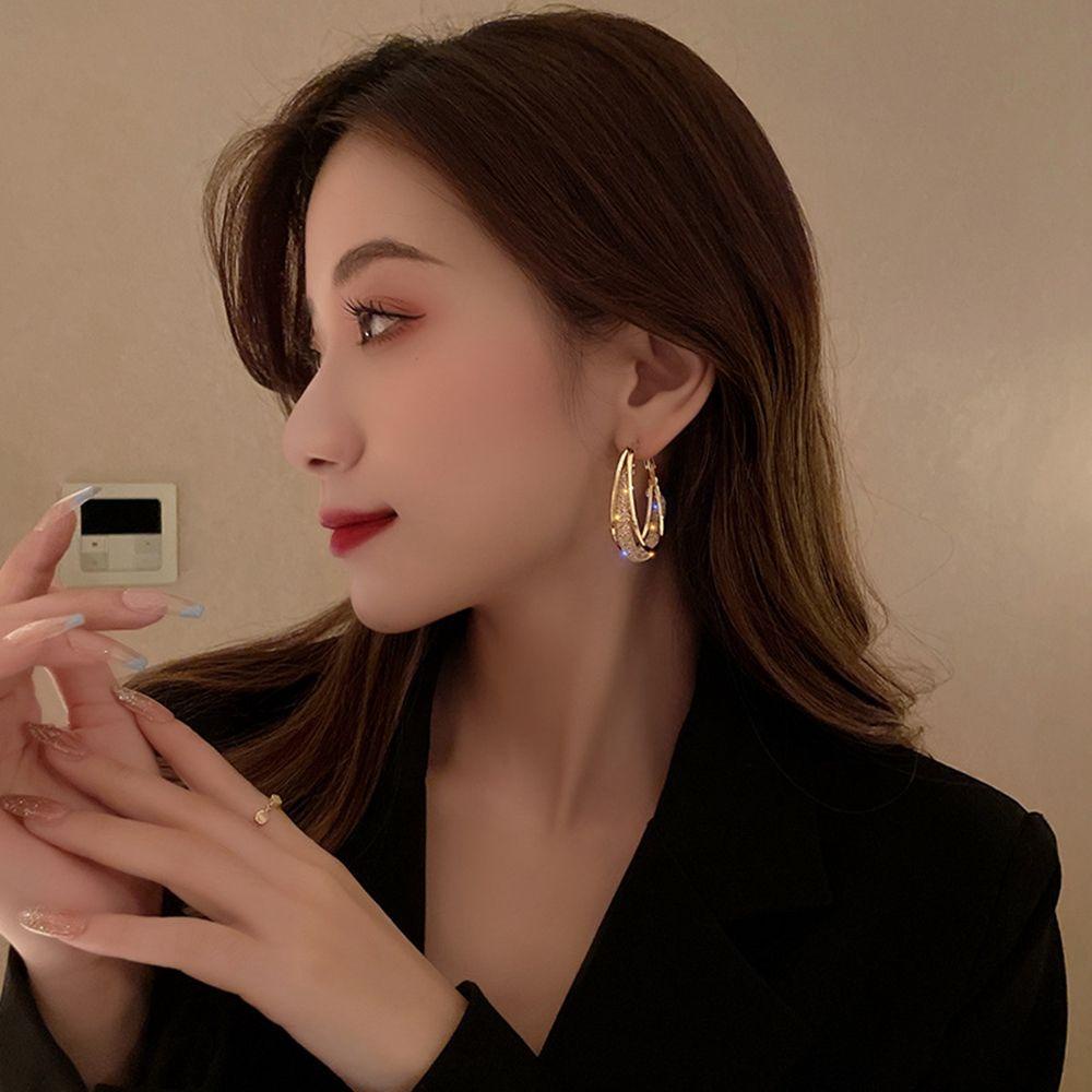 Bông Tai Dạng Vòng Bằng Kim Loại Đơn Giản Cho Nữ|Bông Tai Hình Chữ C Thời Trang Dành Cho Nữ|Khuyên Tai Nữ Kiểu Dáng Thời Trang Thanh Lịch