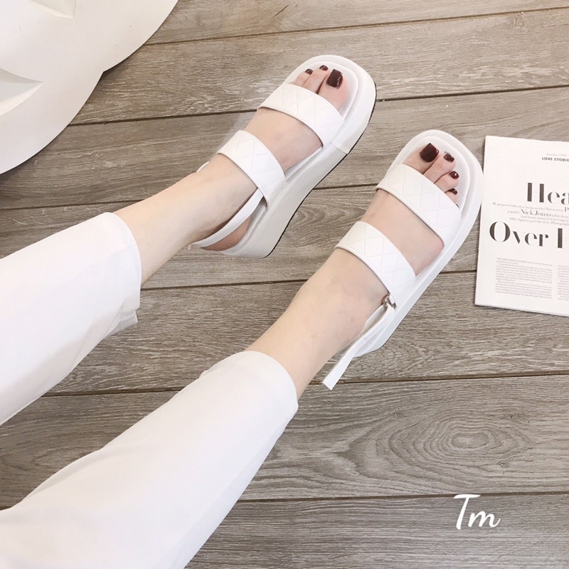 Sandal xuồng đế cao 5cm