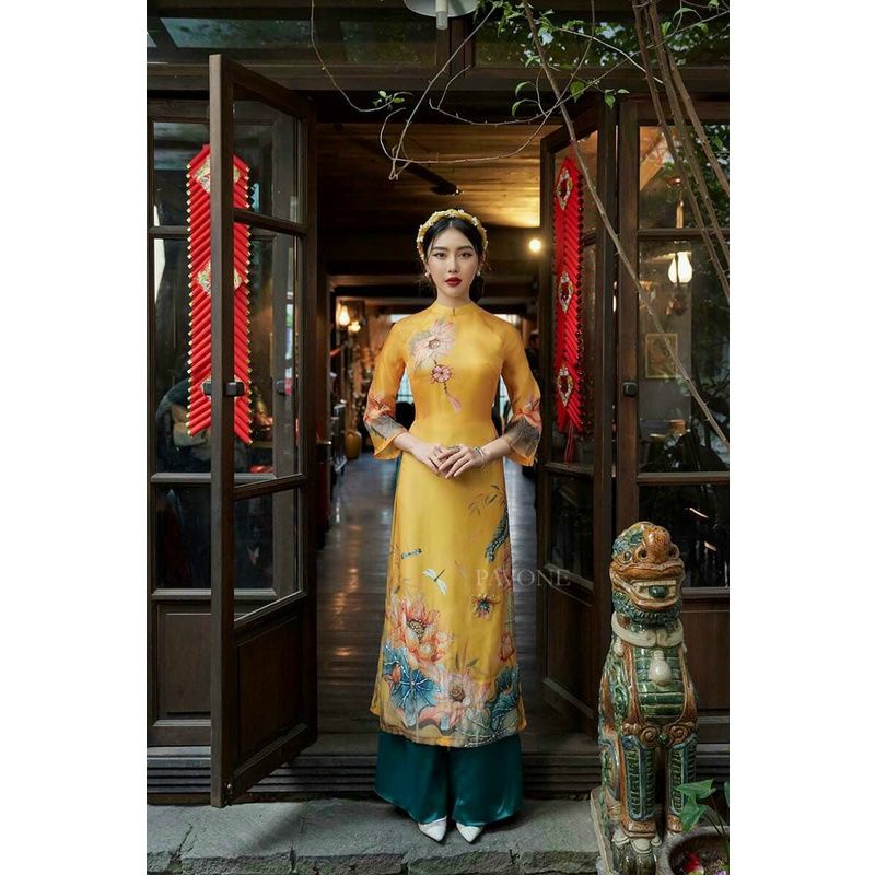 🍇Áo dài tơ óng, họa tiết hoa sen, sang cực kỳ, Anna_quach