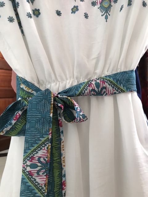 Size L, XL, 2XL  Giá sốc - Đầm Trung Niên Nhún Eo Thun - Vải Cotton Mềm Mỏng - Kiểu Xòe Dài