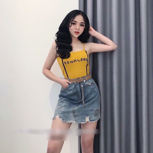 Áo 2 dây chữ mới