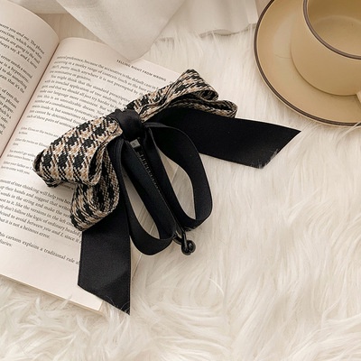 Kẹp Tóc Màu Đen Thiết Kế Dạng Dọc Kẹp Hình Bướm Dành Cho Nữ