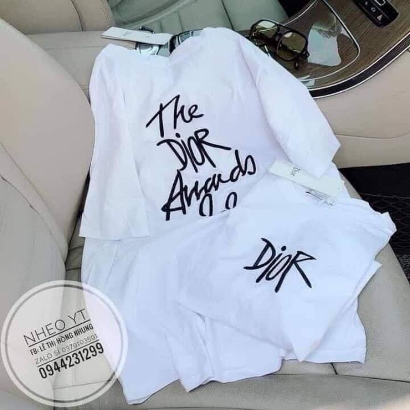 Áo khách chốt live