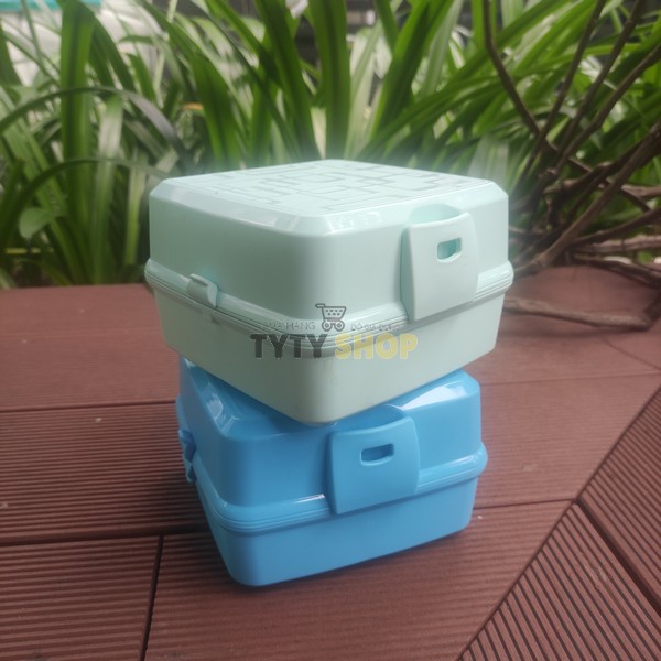 Bộ hộp cơm trưa bằng nhựa LocknLock kèm theo muỗng nĩa THB603