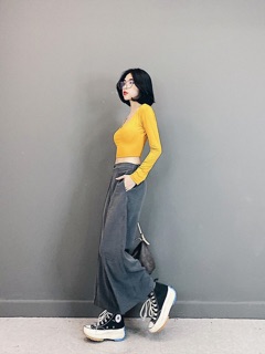 Áo croptop hở lung thun 5cm yoona