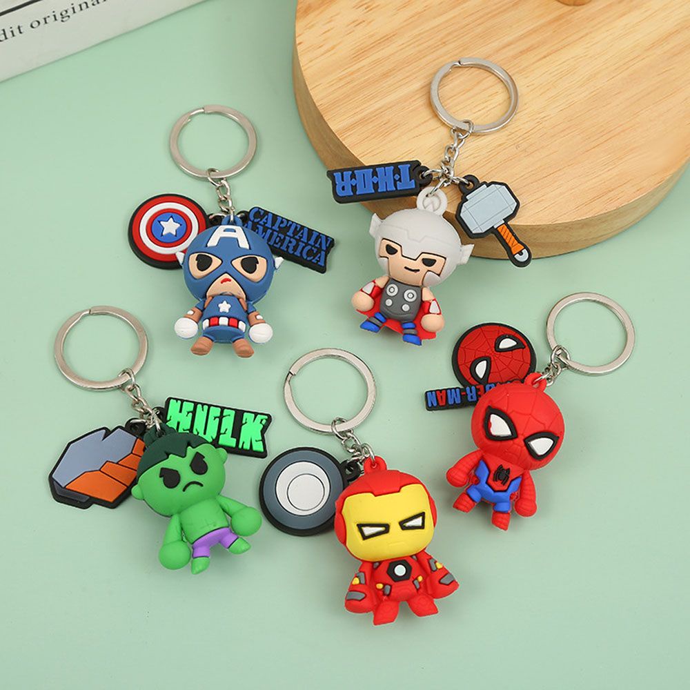 BERNARDO Gifts Marvel's The Avengers Keychain Pendant Key Ring Animation Peripheral Miniatures Captain America Fashion Jewelry Scultures Marvel Legends Avengers Figurine Model