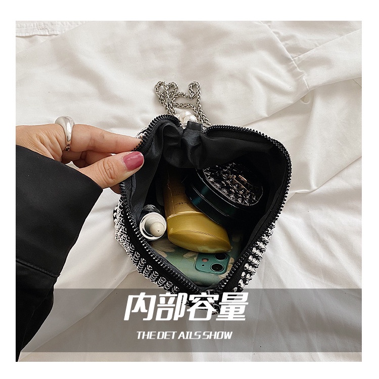 Túi Đeo JASMIN NOIR Chéo Hình Tam Giác Đính Ngọc Trai Giả Dễ Thương Cho Bạn Gái