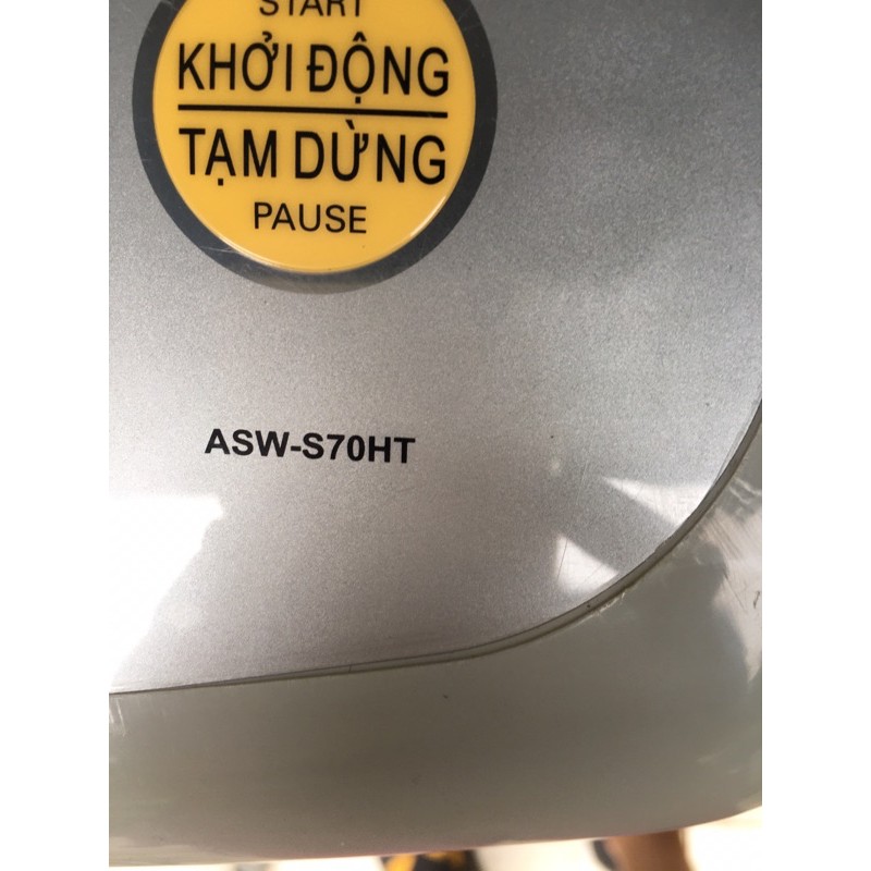 Máy giặt Sanyo (7kg) Asw-S70HT Tặng : 1 bộ cấp nước