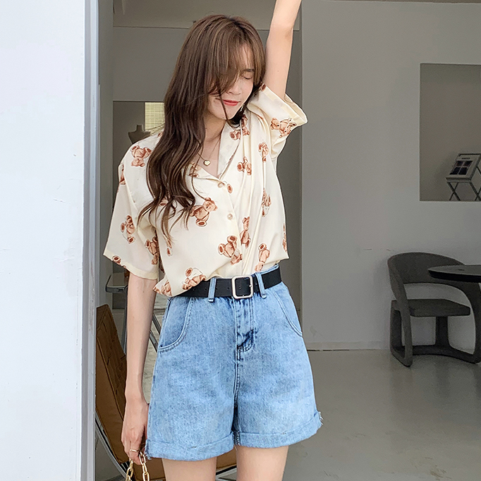 Áo Sơ Mi Tay Ngắn Hoạ Tiết Chú Gấu Đáng Yêu | BigBuy360 - bigbuy360.vn