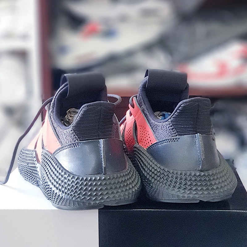 Giày Adidas Prophere Carbon/Solar Red, size 38, real 2hand