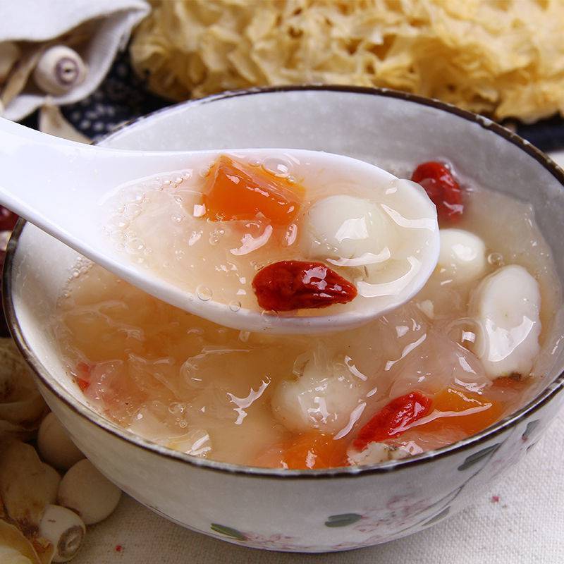 Nấm Tuyết Khô 100g Nguyên Bông Và Cắt Mảnh