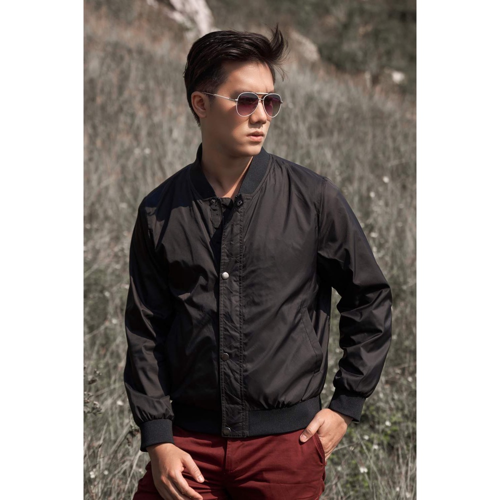 Áo jacket nam 2 lớp DGCs kiểu dáng trẻ trung màu đen basic, chất vải cao cấp giữ ấm cơ thể tốt WAJK1920M