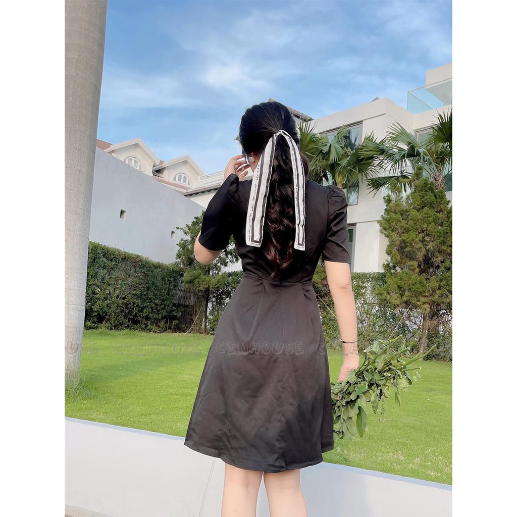 Đầm đen cổ trắng bèo tiểu thư 0104